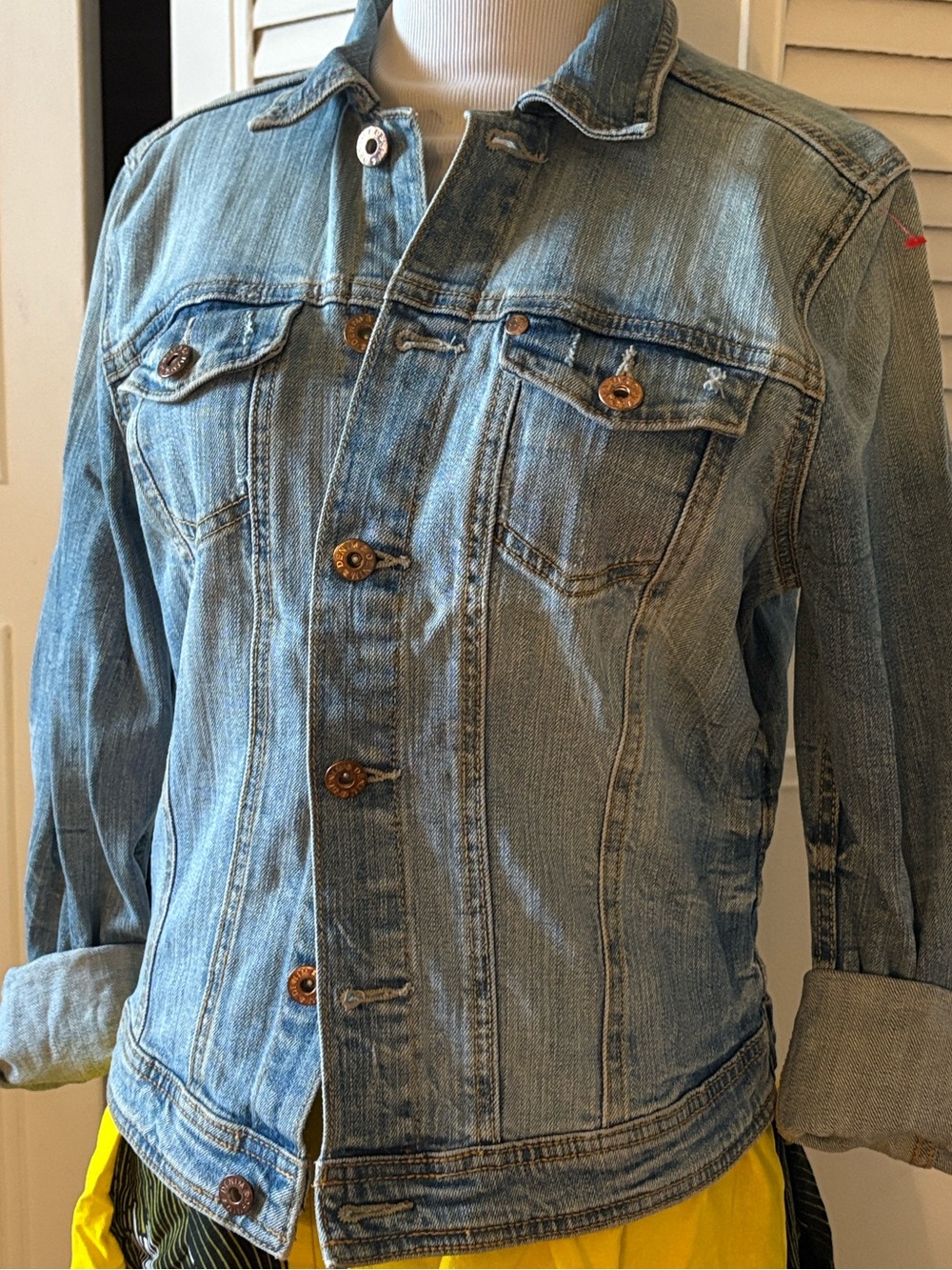 H&M Light Blue Denim Jean Jacket - Women's Button-Front